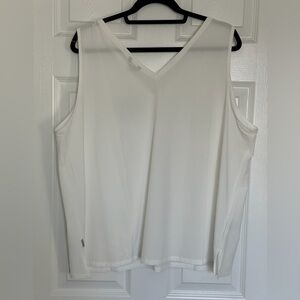 Eddie Bauer Classic White Tank Top